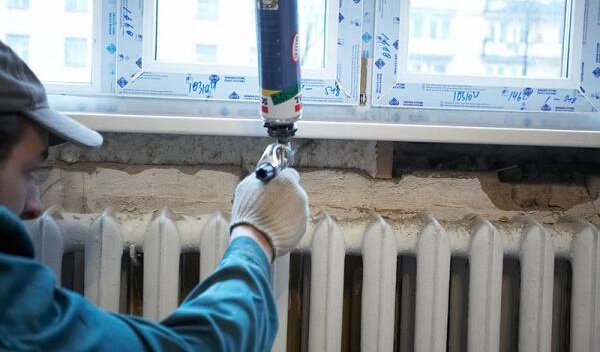 Установка подоконника для пластиковых окон Установка подоконника для пластиковых окон